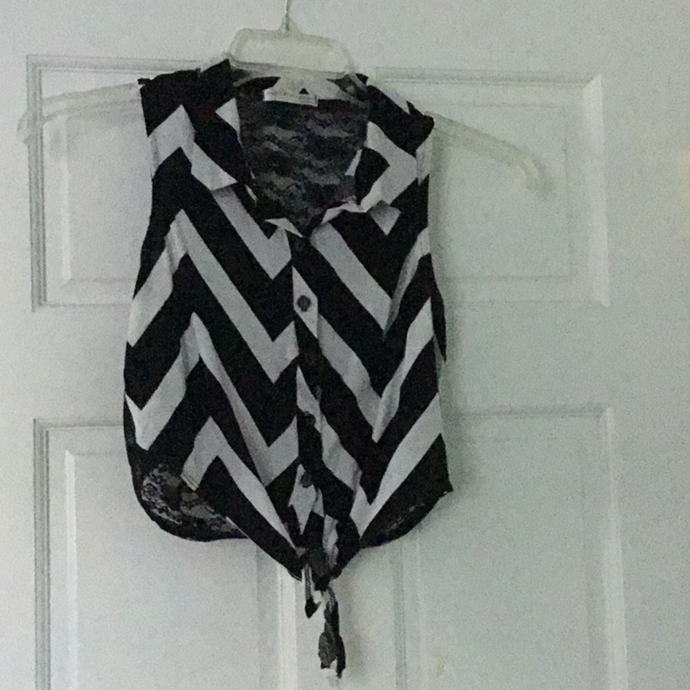 Striped sleeveless button up tie bottom top